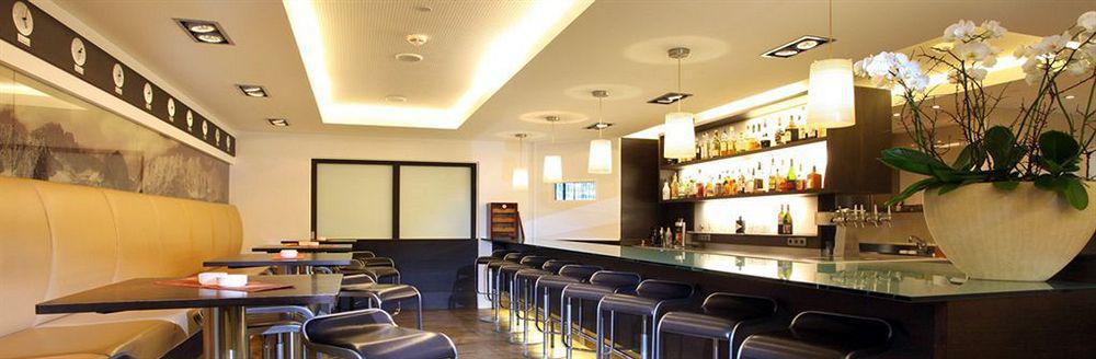Hotel Taxacher Кирхберг ин Тирол Екстериор снимка