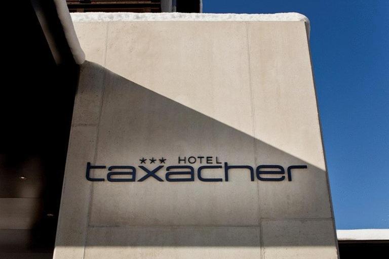 Hotel Taxacher Кирхберг ин Тирол Екстериор снимка