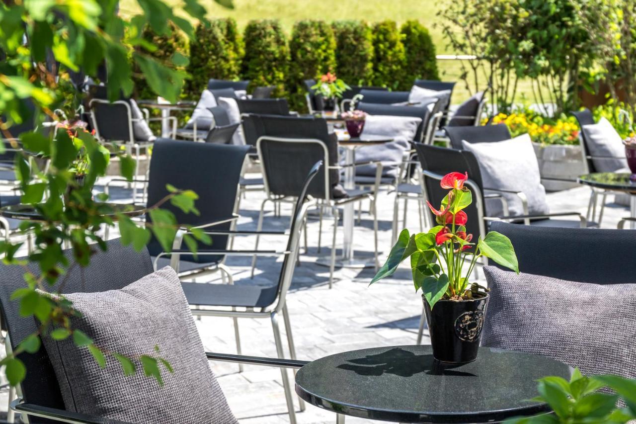 Hotel Taxacher Кирхберг ин Тирол Екстериор снимка